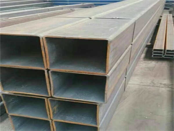 和龙Q355B无缝方管大厂出货
